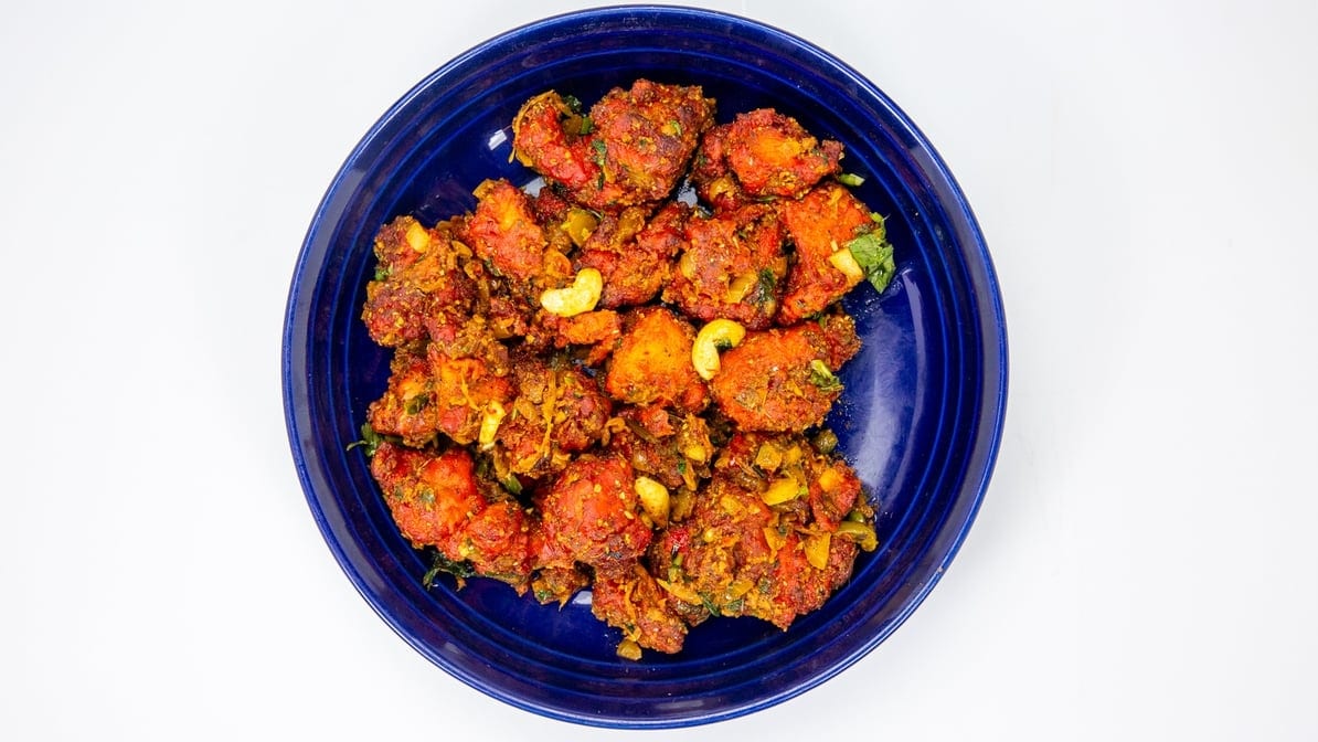 Karvepaku Chicken.